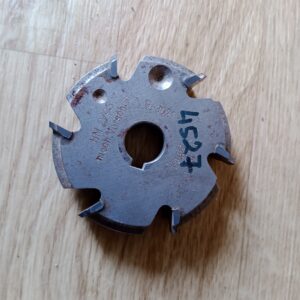 fréza kotoučová r-2,5mm